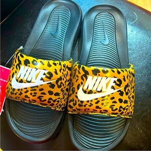 Nike slides